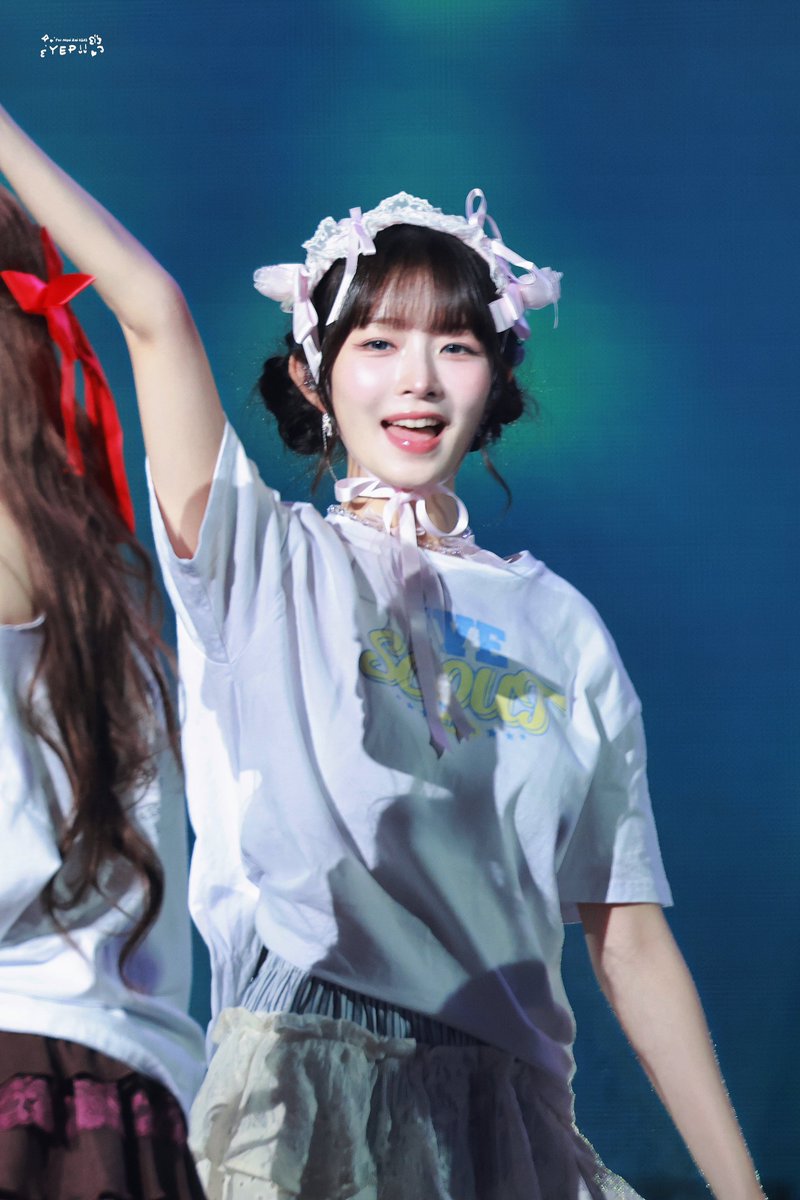 📸 PHOTO ] 250426 | IVE's REI at the 2025 IVE FAN CONCERT ＜IVE