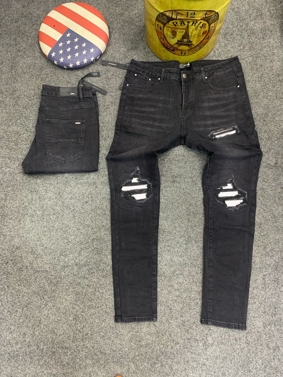 AMIRI 
SIZE: 34,36,38
N40,000

Grand audit Fairmoney A-plus Warri Refinery Sandra Benede