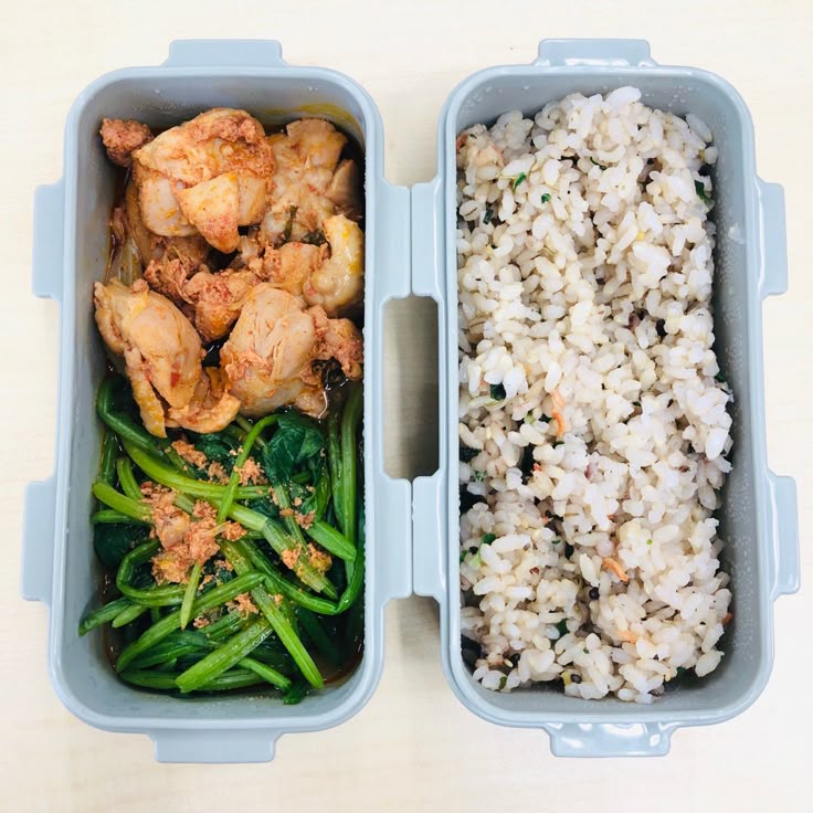hyeeby__'s tweet image. Mending bawa bekal sendiri buat MAKAN SIANG! yang pastinya lebih LEZAT, SEHAT, &amp;amp; BERGIZI!🍱✨ Kumpulan resep di bawah ini bisa jadi referensi Lunch Box kamu!🙌🏻🥙