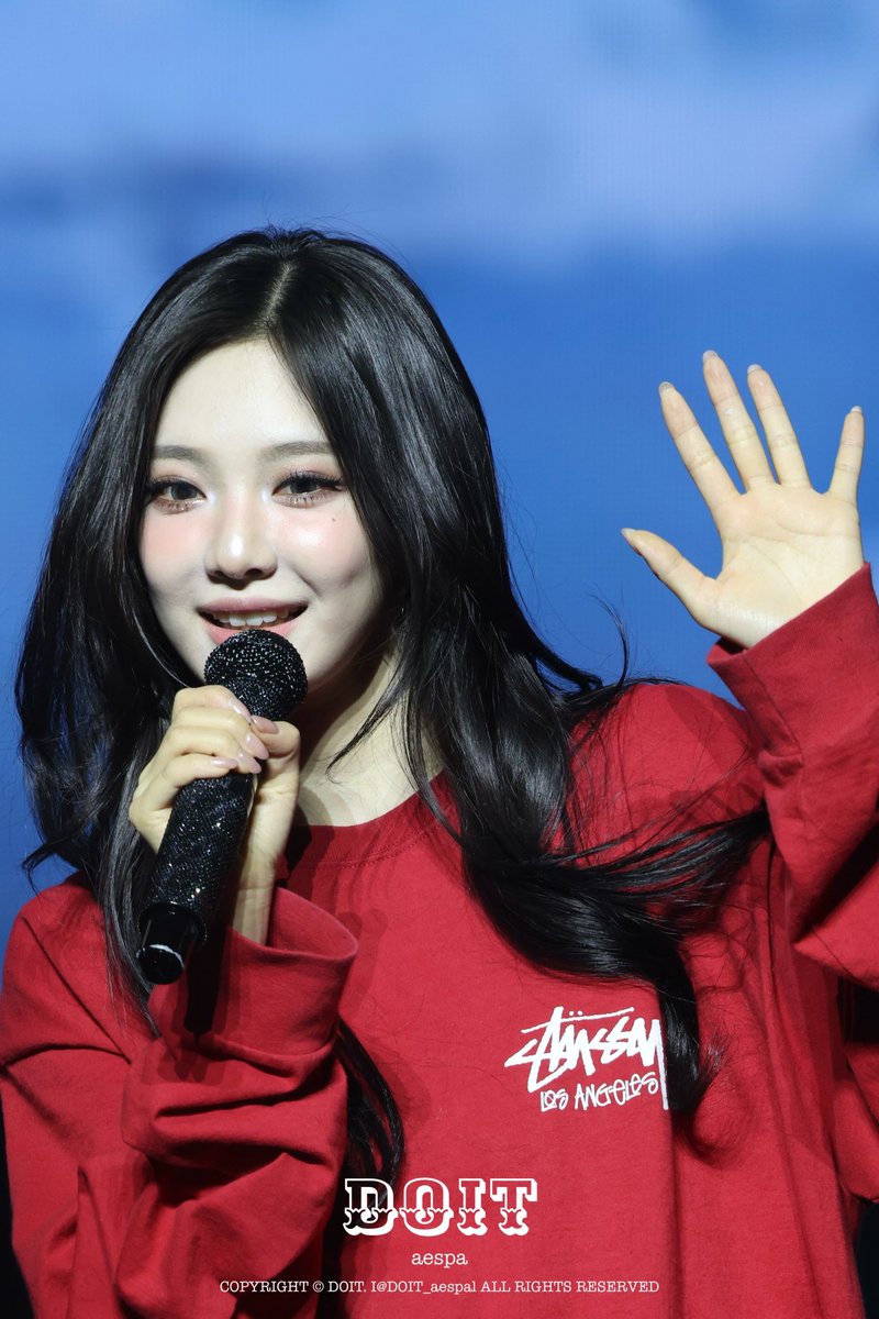 DOIT_aespa's tweet photo. 250316 

SYNK PARALLEL LINE ENCORE 

앙콘

#aespa #에스파 #エスパ  
#NINGNING #닝닝 #ニンニン
#宁宁 #宁艺卓 https://t.co/a2LIlI2XBu
