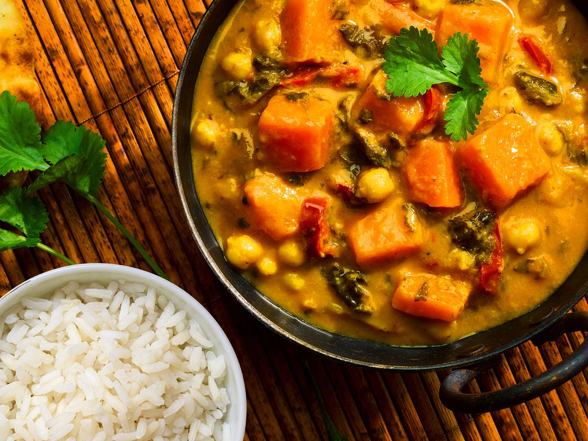 Celebrate the season with our NEW menu! 🍽
Highlights include the Spartacus Salad, the Italian Style Pasta Salad, our classic traditional Pork Pie or perhaps the flavorsome Butternut Squash, Chickpea &amp; Spinach Curry. Come pay us a visit and try something new from the menu!