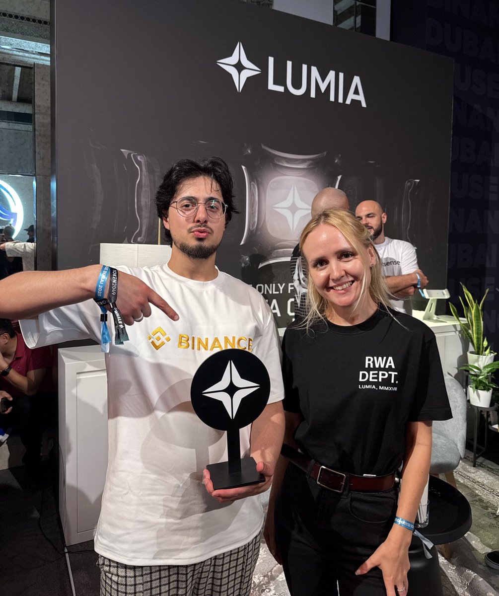 At the Club House with the Cool Kids 🤪

😹☕️ <a href="/Memeland/">Memeland ❤️ Memecoin</a> 
📲🔐 <a href="/TrustWallet/">Trust Wallet</a> 
🏦⭐️ <a href="/BuildOnLumia/">Lumia</a> 

#Token2049  
#BinanceClubhouse