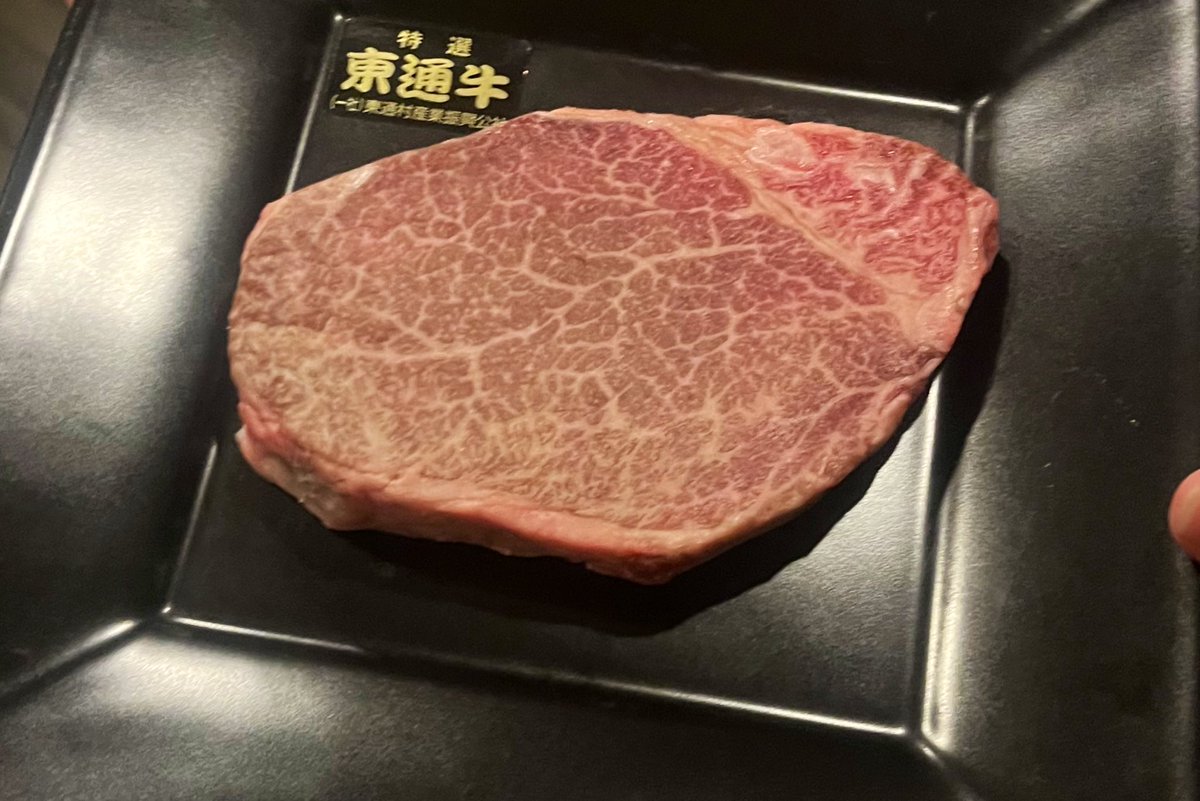 今日と明日、ルーメ出勤します❕
東通牛ステーキ美味しよ ·͜·
お待ちしております🕯️🥂

<a href="/Lume_candle/">Lume</a>