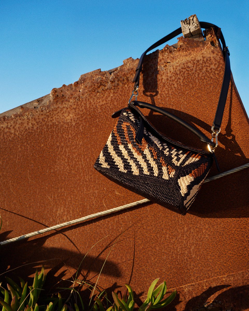 ジラフダイス LOEWE LOEWE ジラフダイス ロエベ Highland Park Village