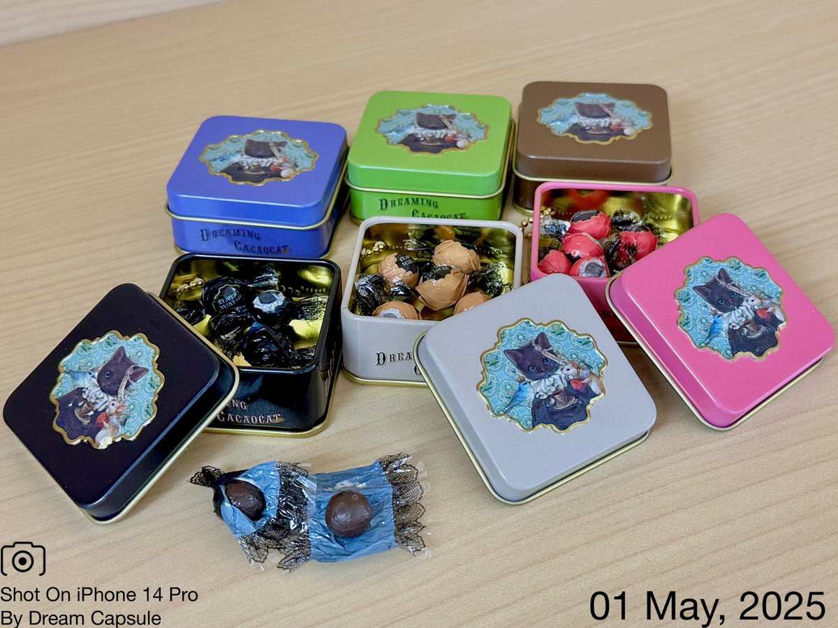 🌟新入荷ガチャ商品プレゼントCP🌟

見た目も中身も本物そっくり🍫
「DREAMING CACAOCAT マスコット」

フォロー&amp;RP(RT)していただいた方の中から抽選で2名様に全6種セットをプレゼント🎁
ドリカプへの入荷日とキャンペーン詳細は↓

#ドリームカプセル #ガチャ専門店