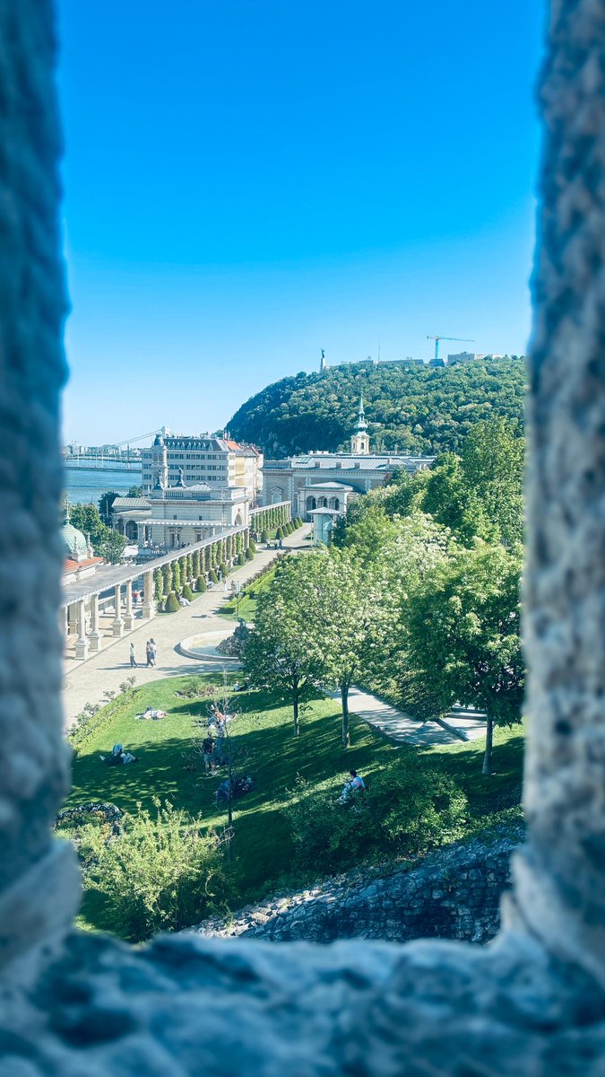 cml_tps's tweet photo. #hungary #1may #laborday #Budapest #magyarorszag https://t.co/CZrIfi4ofK