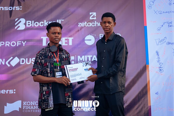 Special appreciation and certification to our hardworking volunteers. (3)

#TheFow loves y'all. 💜

#UniuyoConnect