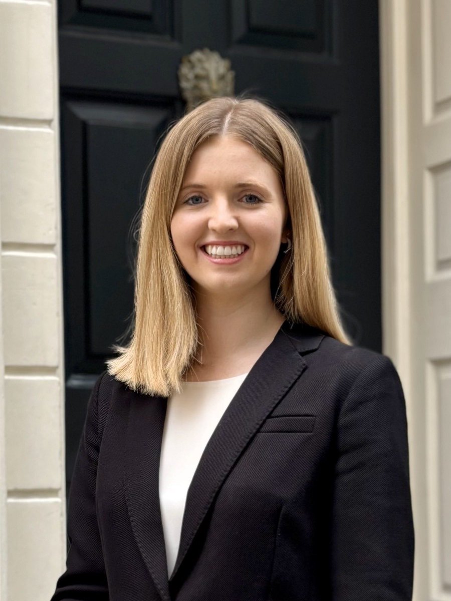 ThreeDJB's tweet photo. We are delighted to welcome Tara Dunne as a probationary tenant with Chambers. Tara practises in all aspects of Family Law and also has some experience of civil proceedings. Please contact the clerks at clerks@3djb.co.uk should you wish to instruct her. Good luck Tara 🍀 https://t.co/EBRjBYGCdm