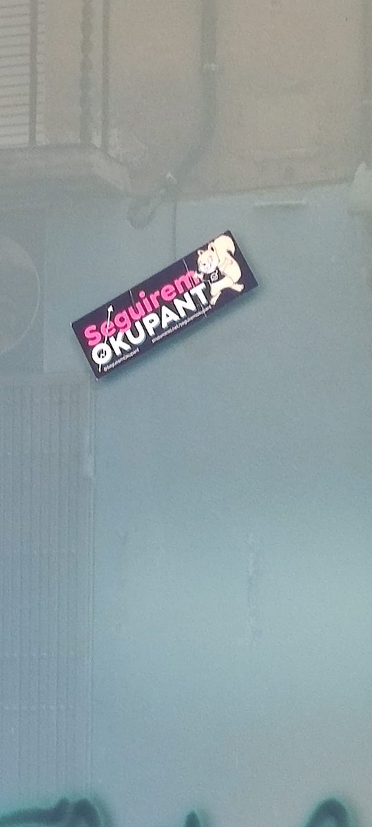 Ei <a href="/CGTBerga/">#CGT #Berguedà</a>, disculpeu, però no he acabat d’entendre la pintada. Ens en podríeu fer cinc cèntims, si no és molèstia? Gràcies.

Ah, i tranquils, des de <a href="/juntsperberga/">Junts per Berga</a> seguirem defensant el protocol contra les ocupacions. Fins aviat!