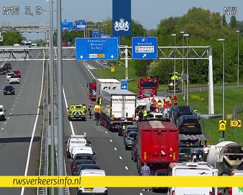 Ongeval tussen bestelbusje en vrachtwagen op de N46 richting Eemshaven