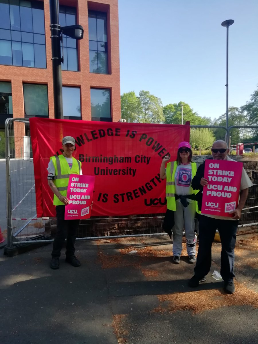 BCU <a href="/ucu/">UCU</a> is on strike! 🪧 #BCUstrike .#May1