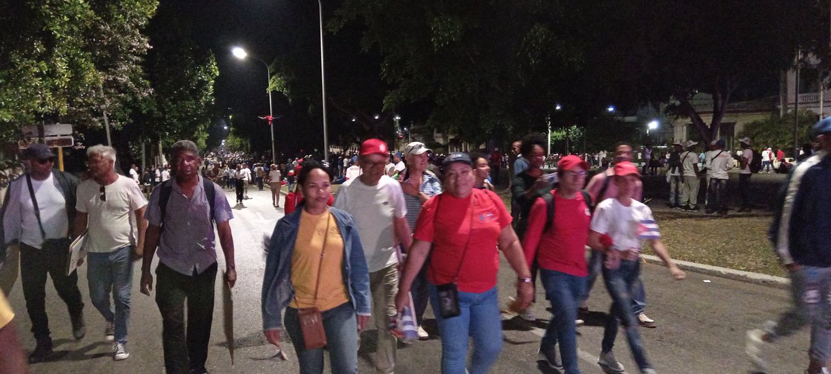 Camino a la plaza, ¡Viva el primero de mayo! @CubaesCultura