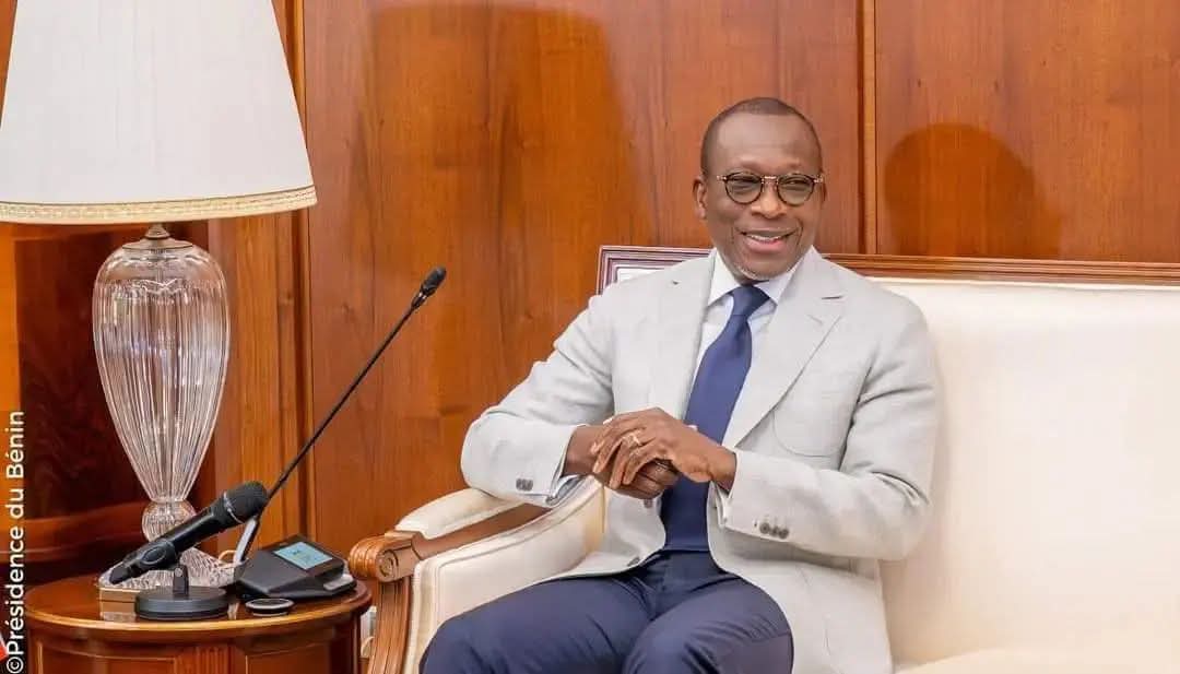 🇧🇯 Joyeux anniversaire 🎉à notre Président de la République, Monsieur 𝐏𝐀𝐓𝐑𝐈𝐂𝐄 𝐓𝐀𝐋𝐎𝐍 .Vous êtes un travailleur infatigable, le bâtisseur d'un Bénin nouveau de plus en plus fier et debout.
Le peuple béninois est fier de vous.Nous vous souhaitons beaucoup de longévité ♥️