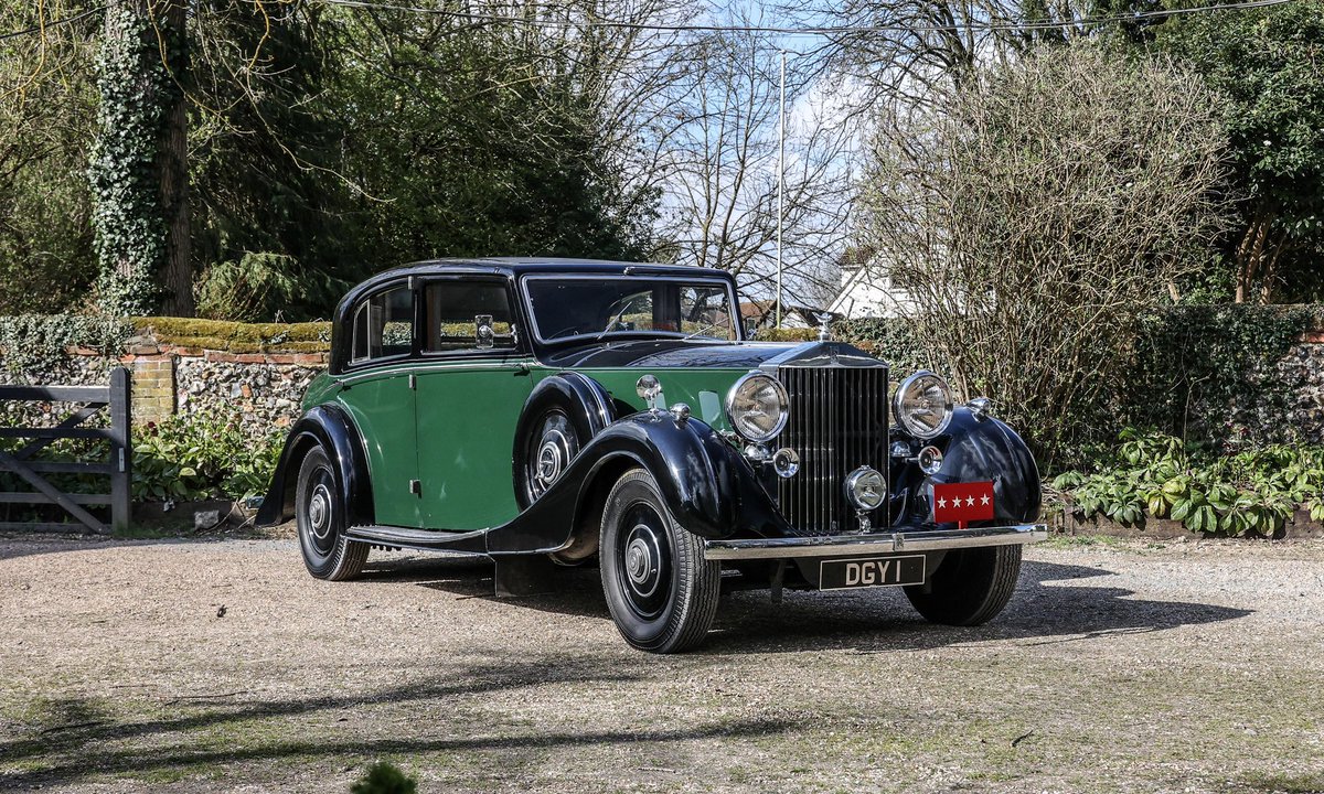 1936 Rolls-Royce Phantom III Touring Limousine | Estimate £115,000 - £130,000

@historicsauctioneers

Read More: classicmotorsforsale.com/home/car-detai…

#RollsRoyce #PhantomIII #ClassicCar #VintageLuxury #PreWarCar #RollsRoycePhantom #LuxuryCars