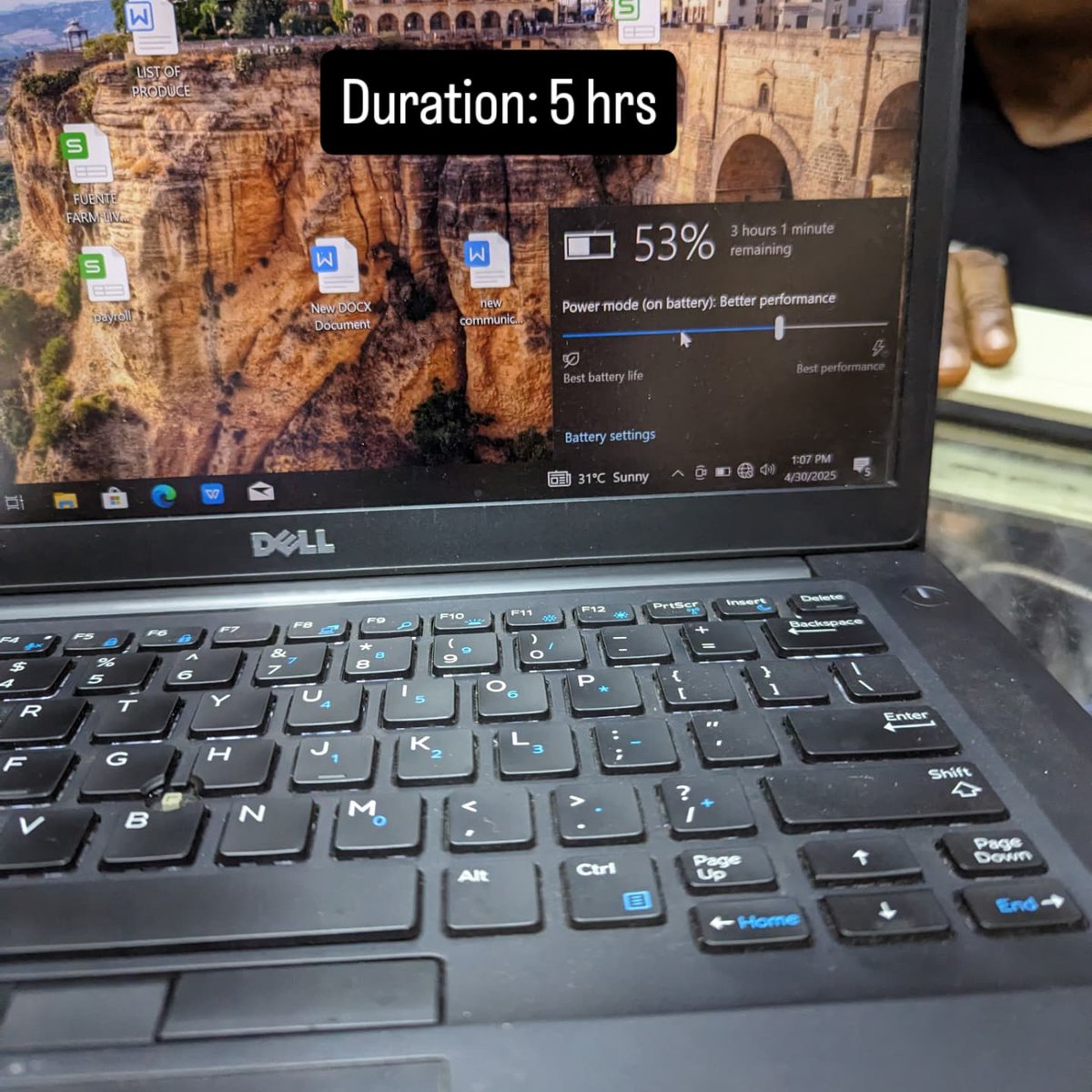 atiko_gadgets's tweet image. Danger Alert: Swollen Laptop Battery?
Replace It Now
Don’t ignore it
A swollen battery is a serious safety hazard that can damage your device and cause overheating
For expert battery replacement and keep your laptop safe, fast, and reliable.
📩:08095555925
📞:09069129836