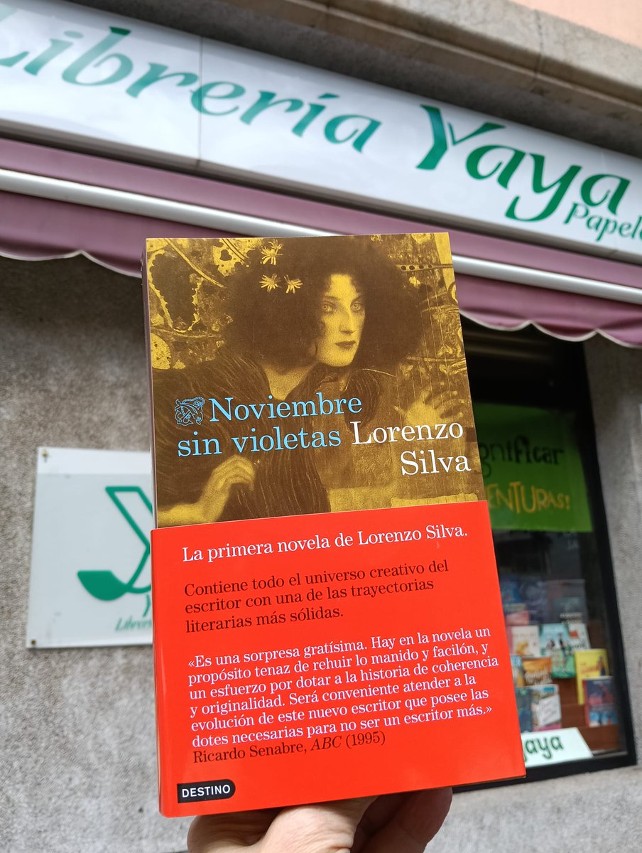 Libreria Yaya (@libreriayaya) on Twitter photo #noviembresinvioletas <a href="/lorenzosilva/">Lorenzo Silva</a> <a href="/EdDestino/">Ediciones Destino</a>
Lorenzo Silva narra la historia de un hombre que huye de su destino.
Juan Galba se cree a salvo en su tranquilo empleo en un balneario. Hace ya una década que disolvió la sociedad criminal que formaba con su gran amigo... #noviembresinvioletas <a href="/lorenzosilva/">Lorenzo Silva</a> <a href="/EdDestino/">Ediciones Destino</a>
Lorenzo Silva narra la historia de un hombre que huye de su destino.
Juan Galba se cree a salvo en su tranquilo empleo en un balneario. Hace ya una década que disolvió la sociedad criminal que formaba con su gran amigo...