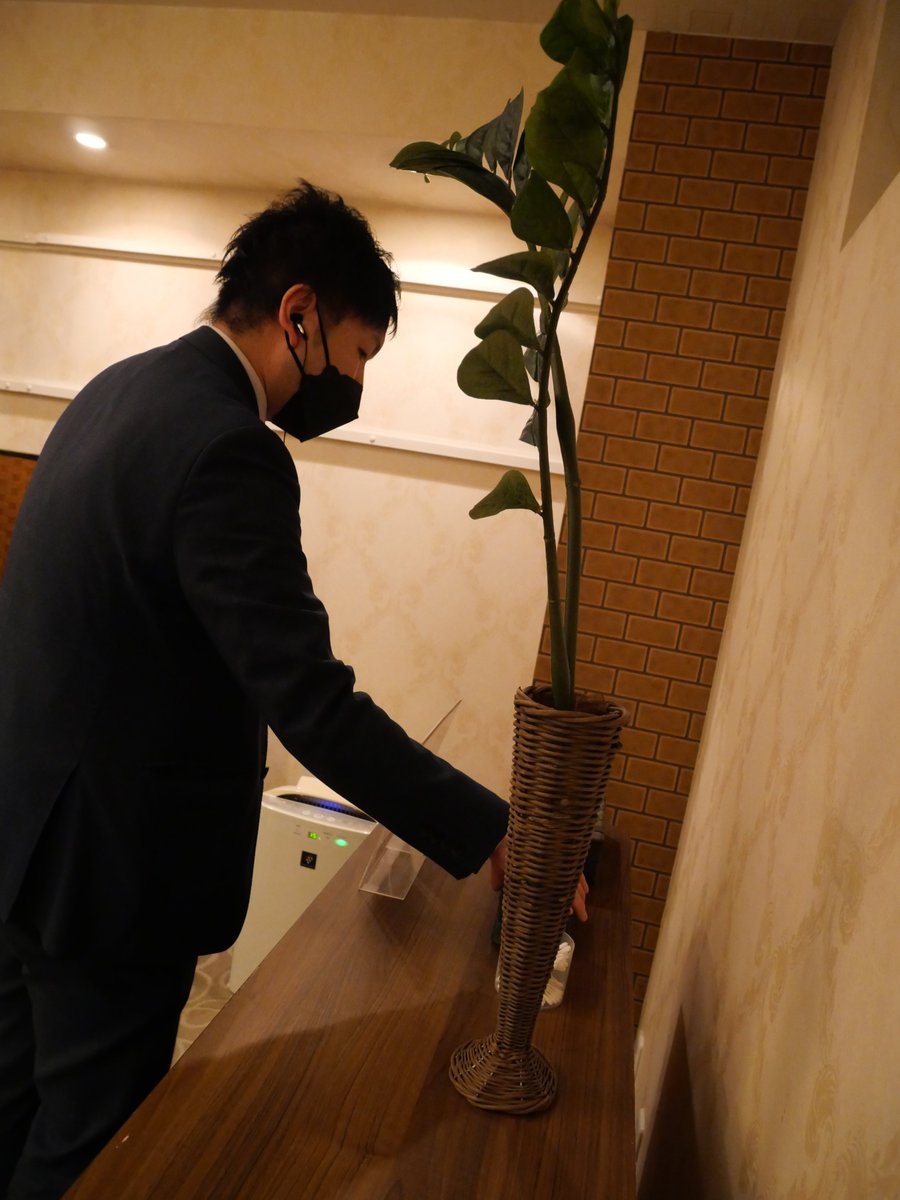 こんにちは😊

5月スタート沢山のご来店ありがとうございます！！
後半も店内ピカピカしてお客様のご来店をお待ちしております。