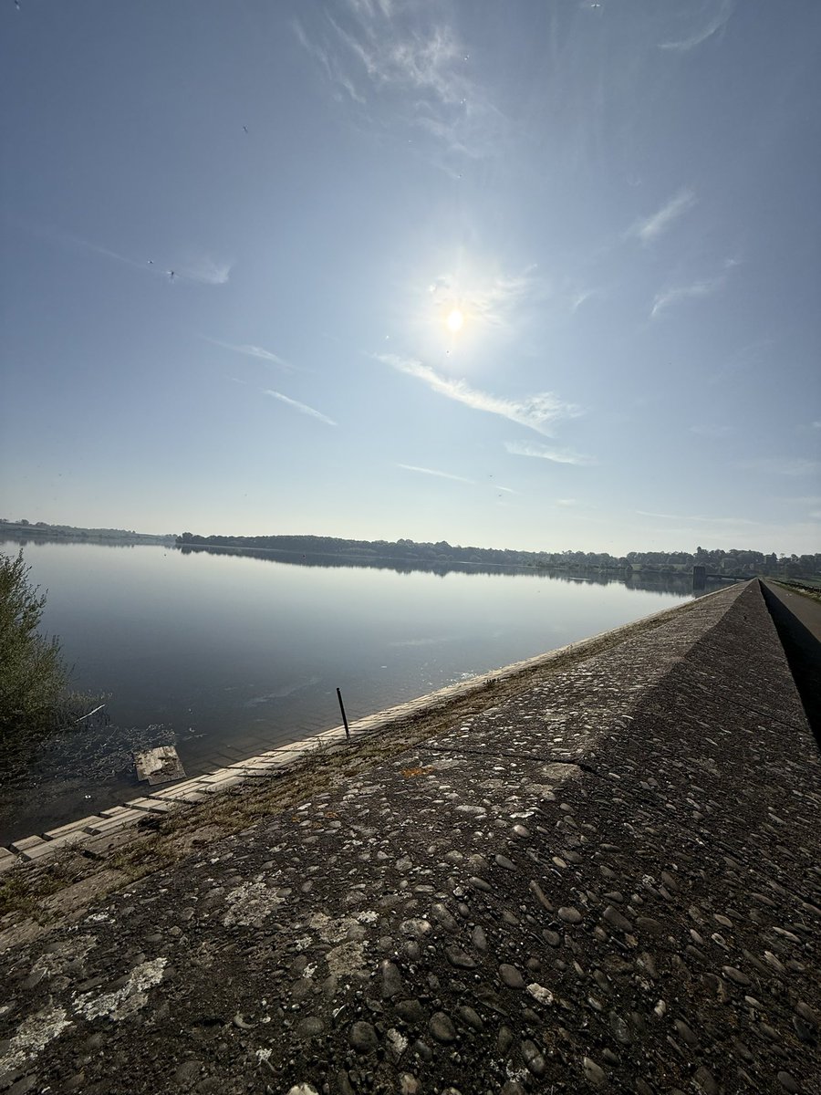 IanRohanMD's tweet photo. Great start to the day with an early walk and breakfast at Brixworth Country Park #thursdaymorning #GetOutside https://t.co/XkHQl9K6Pv
