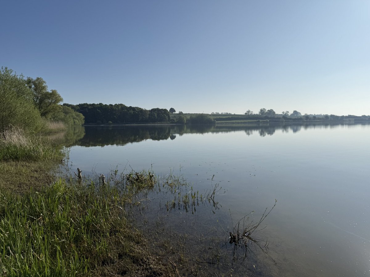 IanRohanMD's tweet photo. Great start to the day with an early walk and breakfast at Brixworth Country Park #thursdaymorning #GetOutside https://t.co/XkHQl9K6Pv