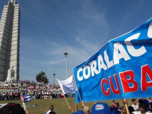 Este #1DeMayo nuestro pueblo habanero demostrará, una vez más, su fuerza inquebrantable en defensa de la Revolución, con entusiasmo, dignidad y alegría.
#PorCubaJuntosCreamos 
#LaHabanaViveEnMí