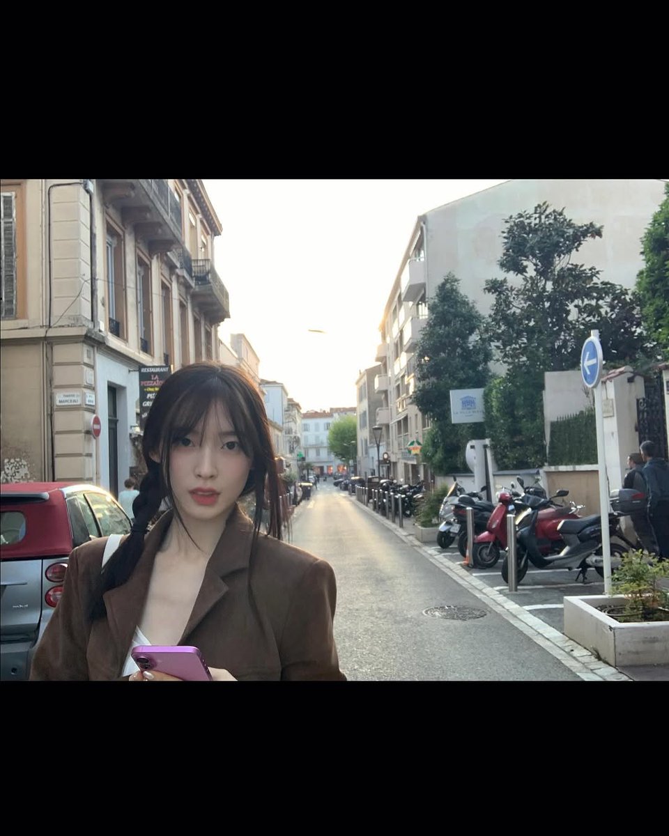 250501 린스타그램 #아린 🤎

칸의 명화