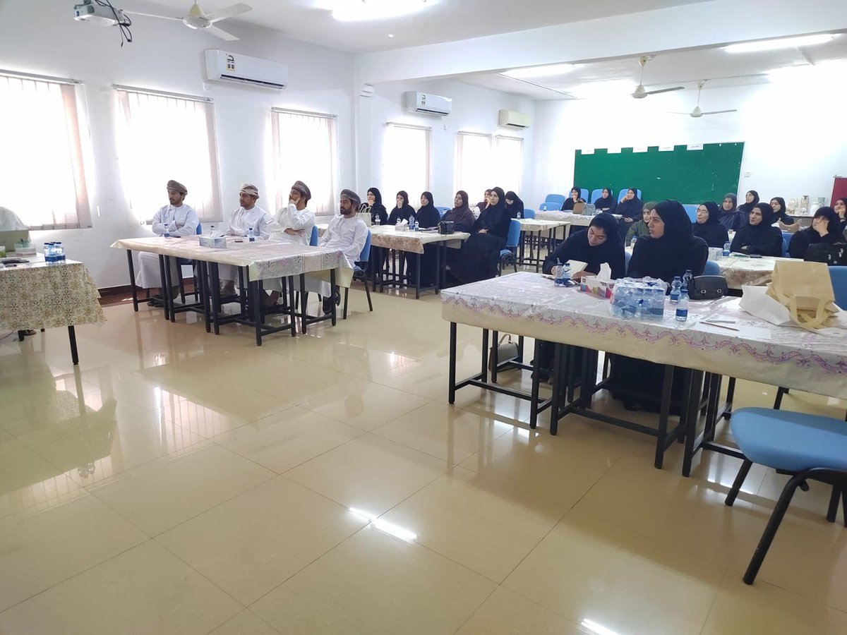 إدارة التعليم بسمائل tweet media