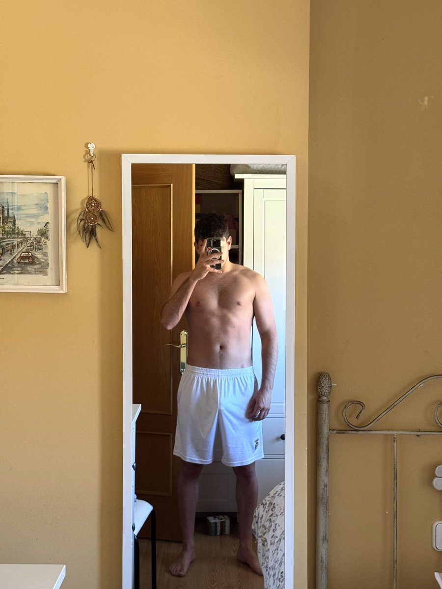 buenos días 01 de mayyyyyo 😚🙃😛🤨🥹😏😤😶‍🌫️