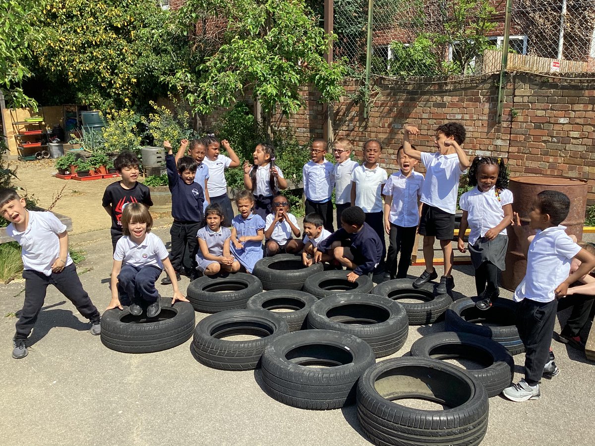 JDPSoffice's tweet photo. Exciting Outdoor Maths Learning!

Today we explored arrays in maths through outdoor learning! The children loved creating arrays using tyres. Such a fantastic way to engage with mathematics! #MathsInNature #LearningThroughPlay https://t.co/bulCAh2fkp