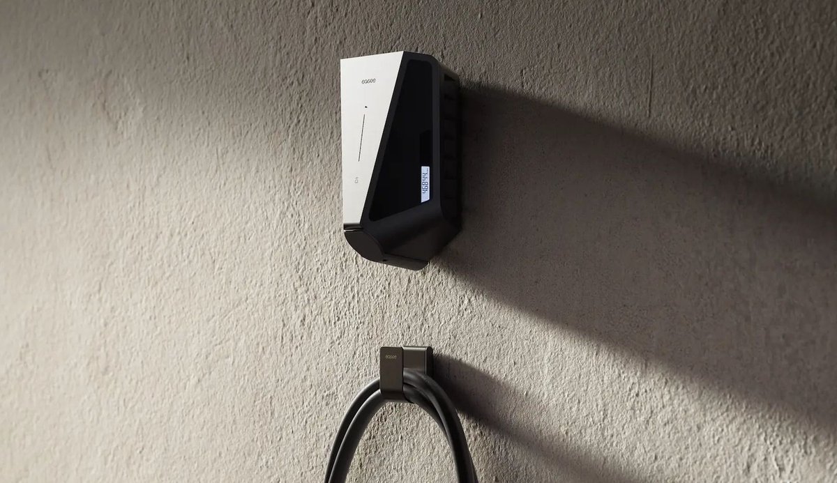 ⚡️Stylisch, smart &amp; stark: Die Easee Charge Max lädt dein E-Auto mit bis zu 22 kW – wetterfest, vernetzt &amp; app-gesteuert! Jetzt online entdecken 👉 schnellladen.ch/de/easee-charg…