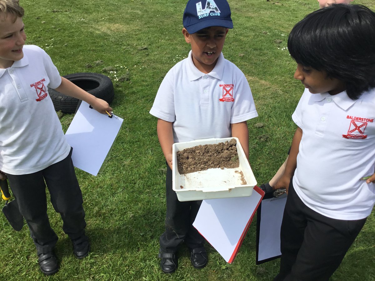 Balderstone School (@balderstonesch1) on Twitter photo Finding out all about the importance of healthy soil in science with Year 3 and 4. <a href="/SAfoodforlife/">Food for Life</a> <a href="/SoilAssociation/">Soil Association</a> Finding out all about the importance of healthy soil in science with Year 3 and 4. <a href="/SAfoodforlife/">Food for Life</a> <a href="/SoilAssociation/">Soil Association</a>