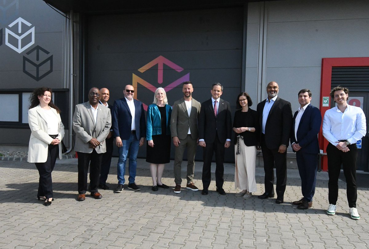 Great visit to @Continest Hungary. This SelectUSA superstar is targeting the US market for expansion, promising high-quality US jobs. They helped in the Lahaina fires &amp; their modular solutions support NATO. Love to see US $$ and Hungarian ingenuity make a global impact!  🇺🇸🇭🇺🌎