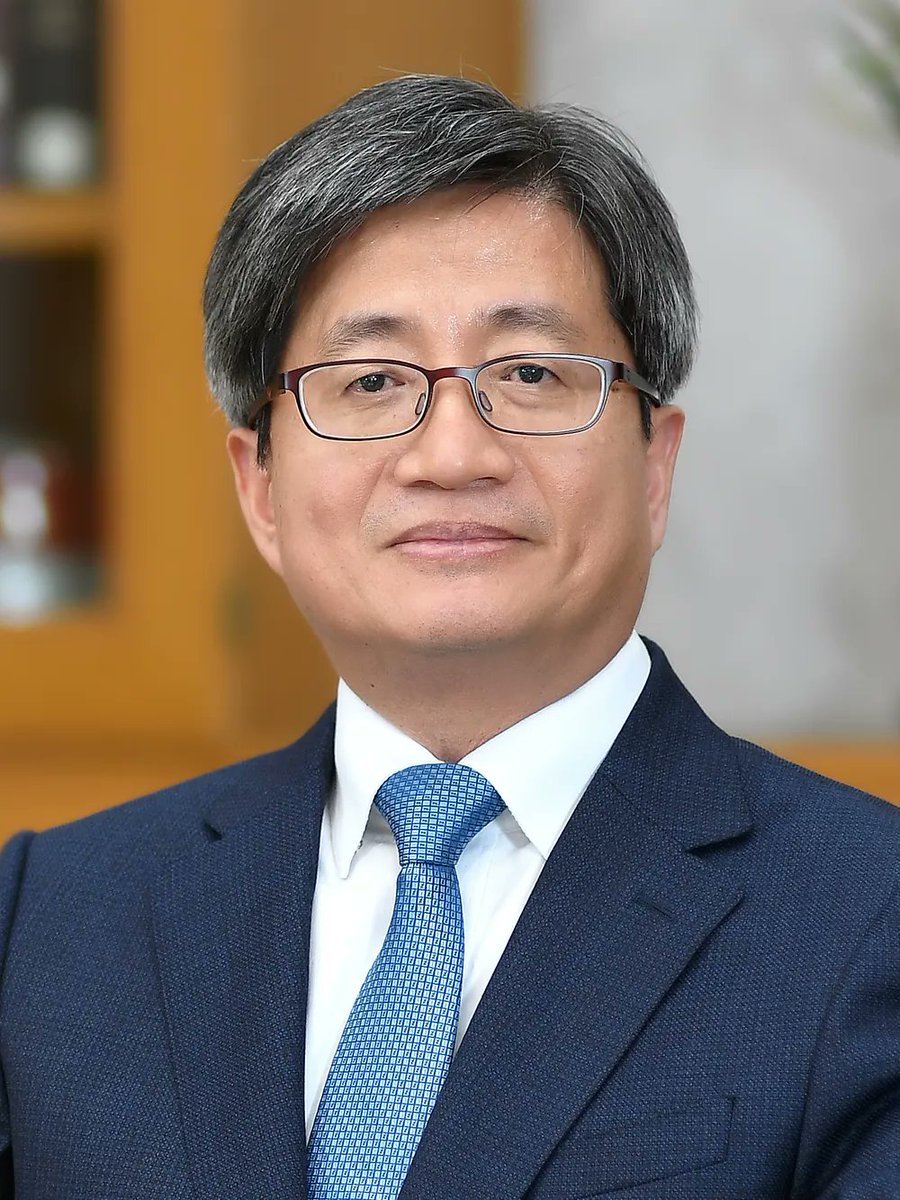 내 기준엔 이완용 보다 더 나쁜놈