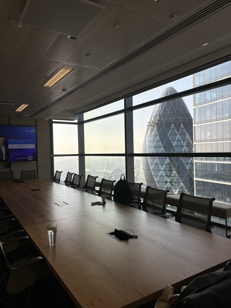 Children and Families Across Borders (CFAB) (@cfabuk) on Twitter photo Our in-person meeting yesterday was one for the books! We were generously hosted at the <a href="/salesforce/">Salesforce</a> office with an unbeatable view.
We were joined by members of the Family Justice Young People’s Board to discuss embedding children’s voices and experts by experience in our work. Our in-person meeting yesterday was one for the books! We were generously hosted at the <a href="/salesforce/">Salesforce</a> office with an unbeatable view.
We were joined by members of the Family Justice Young People’s Board to discuss embedding children’s voices and experts by experience in our work.