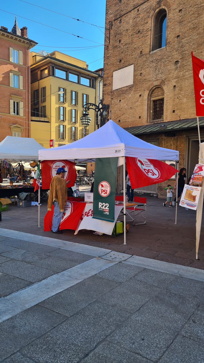 PsiBologna's tweet photo. Buon primo maggio compagni!
@PsiBologna https://t.co/3epP5RyAUV