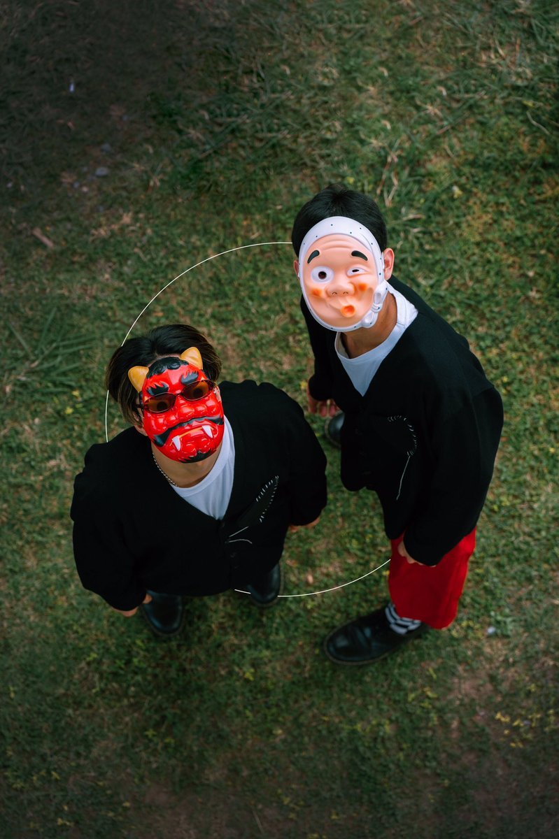 WEED_ENT's tweet image. ปลดปล่อยอารมณ์กันแบบจุใจ  ‘_less’  (อันเดอร์สกอร์เลส) ปล่อยเวอร์ชั่น Instrumental อัลบั้ม _RUKRUKLERKLERK  

#underscoreLESS
#RUKRUKLERKLERK
#SonyMusicThaiArtists

_less (อันเดอร์สกอร์เลส) ดูโอ้ภายใต้หน้ากากอันเป็นเอกลักษณ์ ผู้คว้ารางวัล " Best Hidden Gems Artist of The Year ”