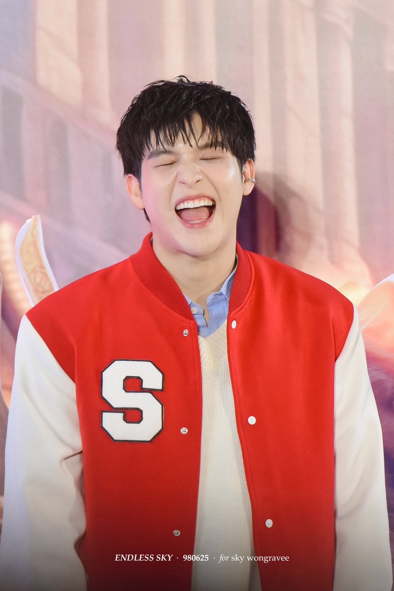 980625__'s tweet photo. เหมือนซามอยด์ตุวจิงงงง! 😭

SKYNANI WITH ROYAL CANIN 

#RoyalCaninTHxSkyNani
#skywongravee @skywongraveee https://t.co/JNe51wvTPo