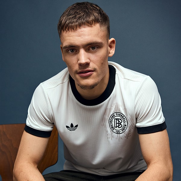 Bl˙ndspot ™ tweet media