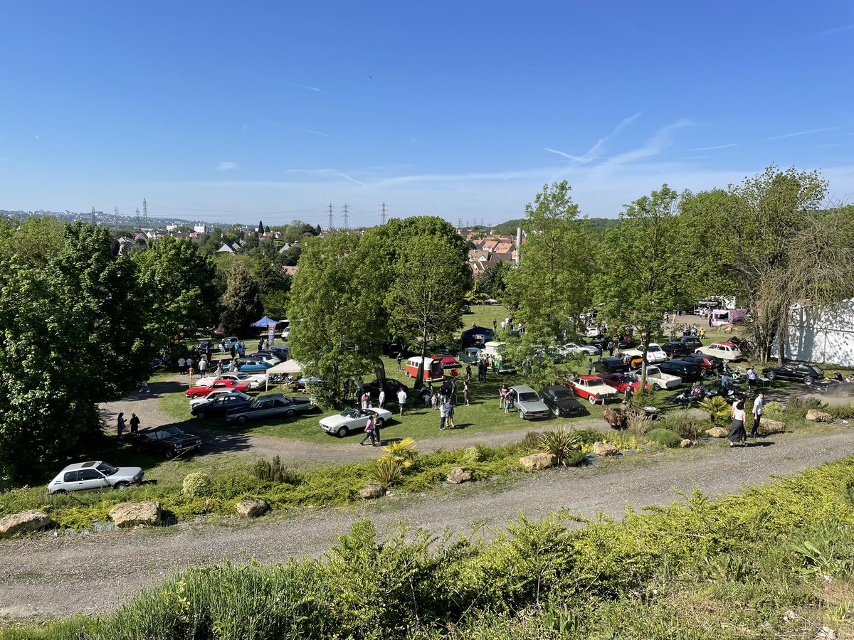 Nous avons la chance d’accueillir à <a href="/villedechelles/">villedechelles</a> l’un des plus grands rassemblements de voitures anciennes ! Rendez-vous aujourd’hui et tout le week-end dans le parc des Jardineries de Laurent Laplace