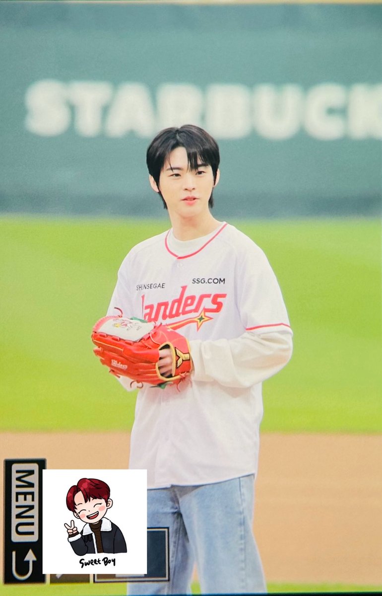 sweetboy422's tweet photo. 250501 SSG시구

🤩

#HYOJIN #효진 #김효진 #온앤오프 #ONF @WM_ONOFF https://t.co/et26gXihCj