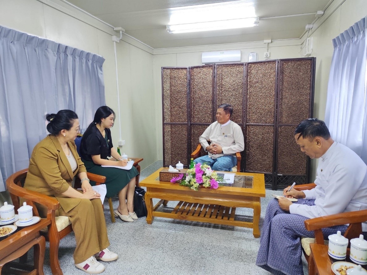 Chinese Envoy Meets Junta Ministers for Border Security Talks

China's Ambassador to Myanmar, Ma Jia, held separate talks with junta deputy PM and foreign affairs minister Than Swe on Tuesday and home affairs minister Lt-Gen Tun Tun Naung on Wednesday in Naypyitaw, following the