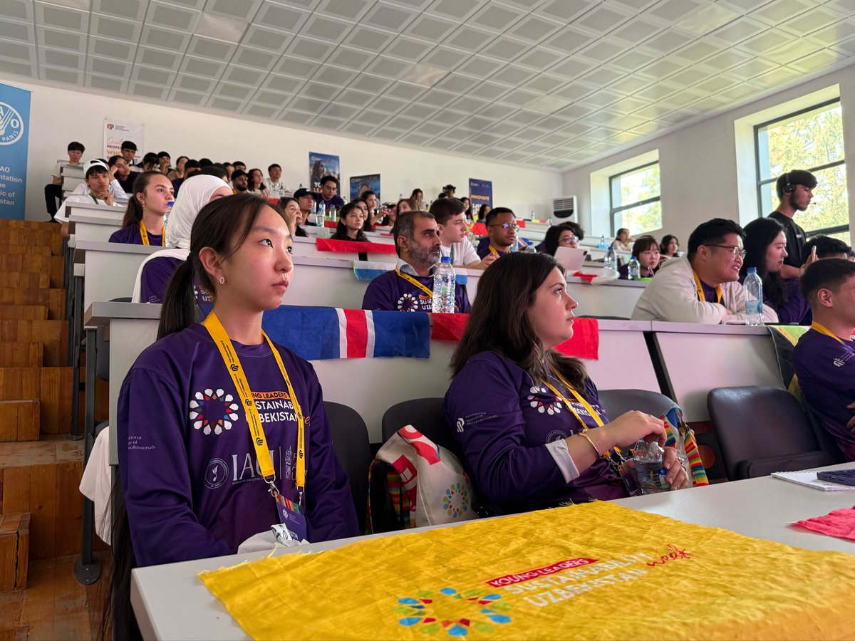 Excited time with young changemakers from 40+ countries at Young Leaders Sustainability Week in Tashkent 🌍🔥

I shared stories of UN-driven change.
They shared something powerful: “I want to do what you do! How can I engage?” 💚

This 1.5°C Generation isn’t waiting.

#Climate