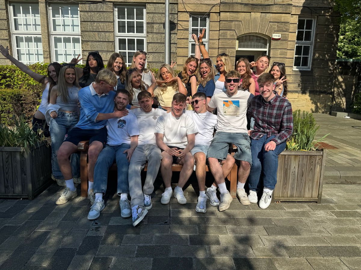 PE_MissEmslie's tweet photo. Hard to believe it’s almost over—four unforgettable years at Edinburgh University. @UoE_PE 

Miss Emslie, you're up next. 

#dissertation #MAPE #fourthyear #UOE #PhysicalEducation https://t.co/OZ9kBiXrjq