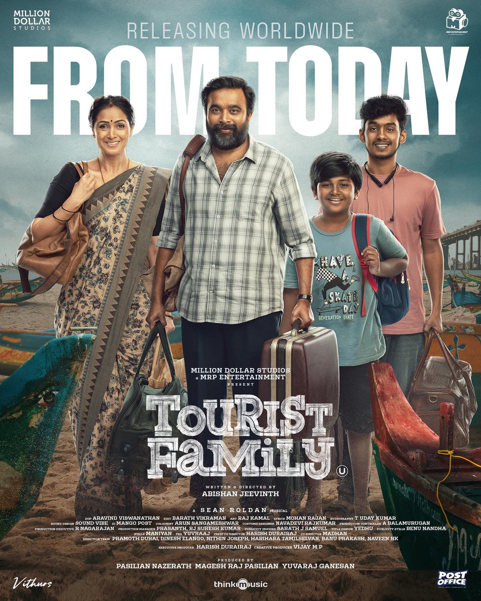 RJ Balaji (@rj_balaji) on Twitter photo #TouristFamily Saw the film few days ago, laughed, cried and thoroughly enjoyed watching it.⭐️😍
Wishing Sasi sir, Simran mam, director Abishan, Sean, producers Yuvaraj & Mahesh and the entire team of Million dollor films the best for a deserving blockbuster !!!❤️🤗 <a href="/SasikumarDir/">M.Sasikumar</a> #TouristFamily Saw the film few days ago, laughed, cried and thoroughly enjoyed watching it.⭐️😍
Wishing Sasi sir, Simran mam, director Abishan, Sean, producers Yuvaraj & Mahesh and the entire team of Million dollor films the best for a deserving blockbuster !!!❤️🤗 <a href="/SasikumarDir/">M.Sasikumar</a>