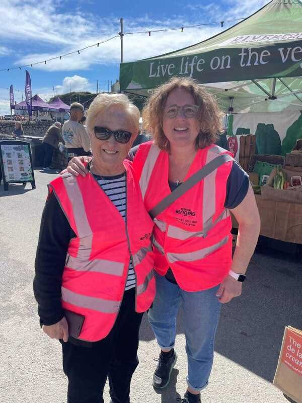 Please be praying for Cath Horne, our Home Mission supported Pioneer in Porthleven, who will be leading a team of Festival Angels at the Porthleven Food Festival this weekend…
#Baptistfamily #sharedstory #missionofGod