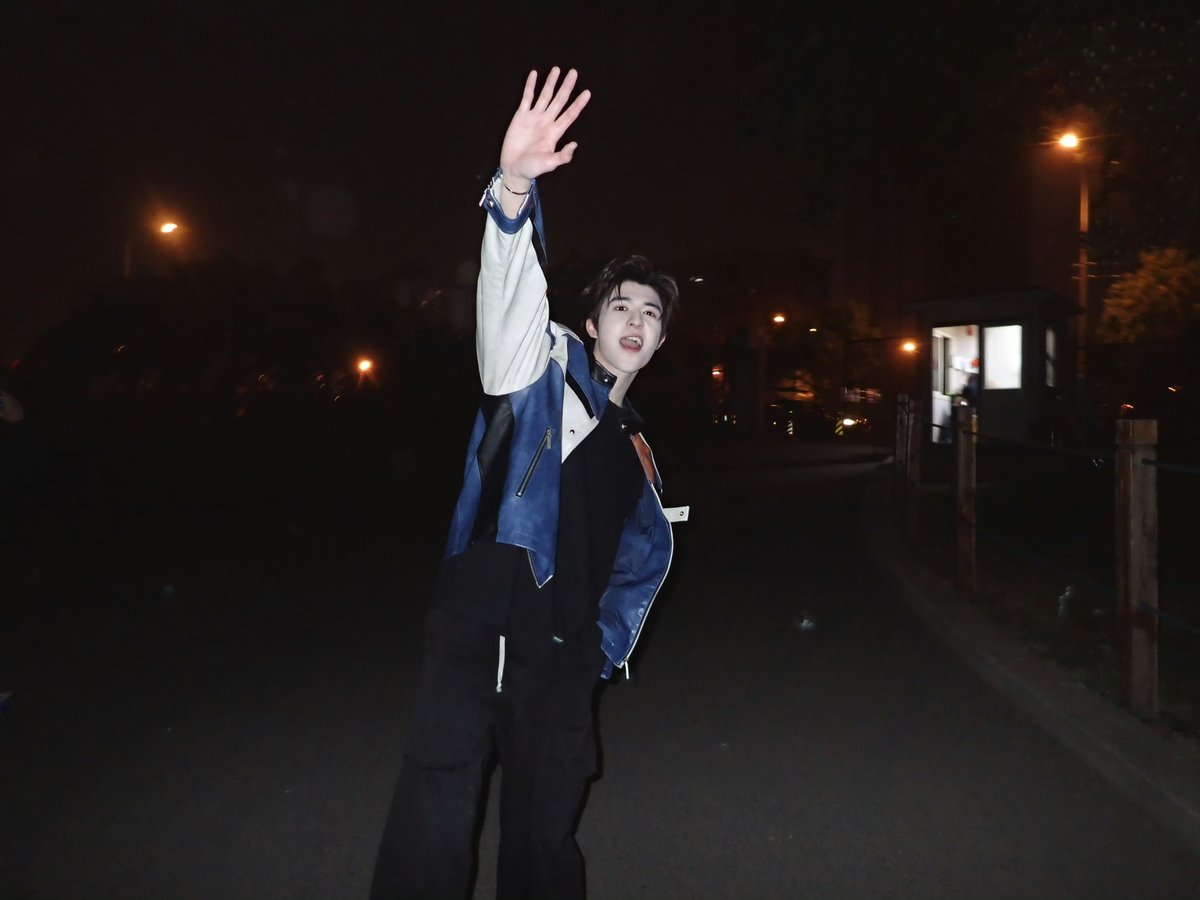 patrick_thfc's tweet photo. 250501 | Patrick's Weibo &amp; X &amp; IG &amp; IG Story Update

ʚ🐰ɞ

: ขอให้มีความสุขในเดือนพฤษภาคมนะคับ!
: Happy May 🥏🪁🛝🛼🐝
: สวัสดีเดือนพฤษภาคม 🐥🐝🐞

May Patrick Bee Happy🐝
#แพทริคสวัสดีพฤษภาคม
#แพทริค #PatrickFinkler #尹浩宇 
#YinHaoyu #แพทริคณัฐวรรธ์ https://t.co/x0ysqhNXt7