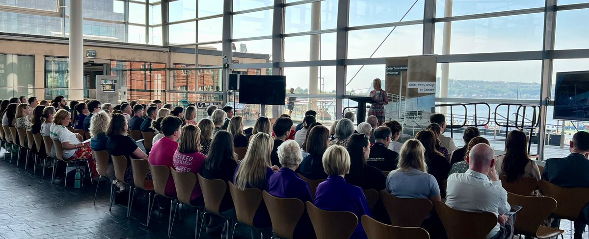 Fabulous event <a href="/SeneddWales/">Welsh Parliament</a> this morning with the Cross-Party Group on Cancer.

Demonstrating the power of collaboration- working together to beat cancer 🙌