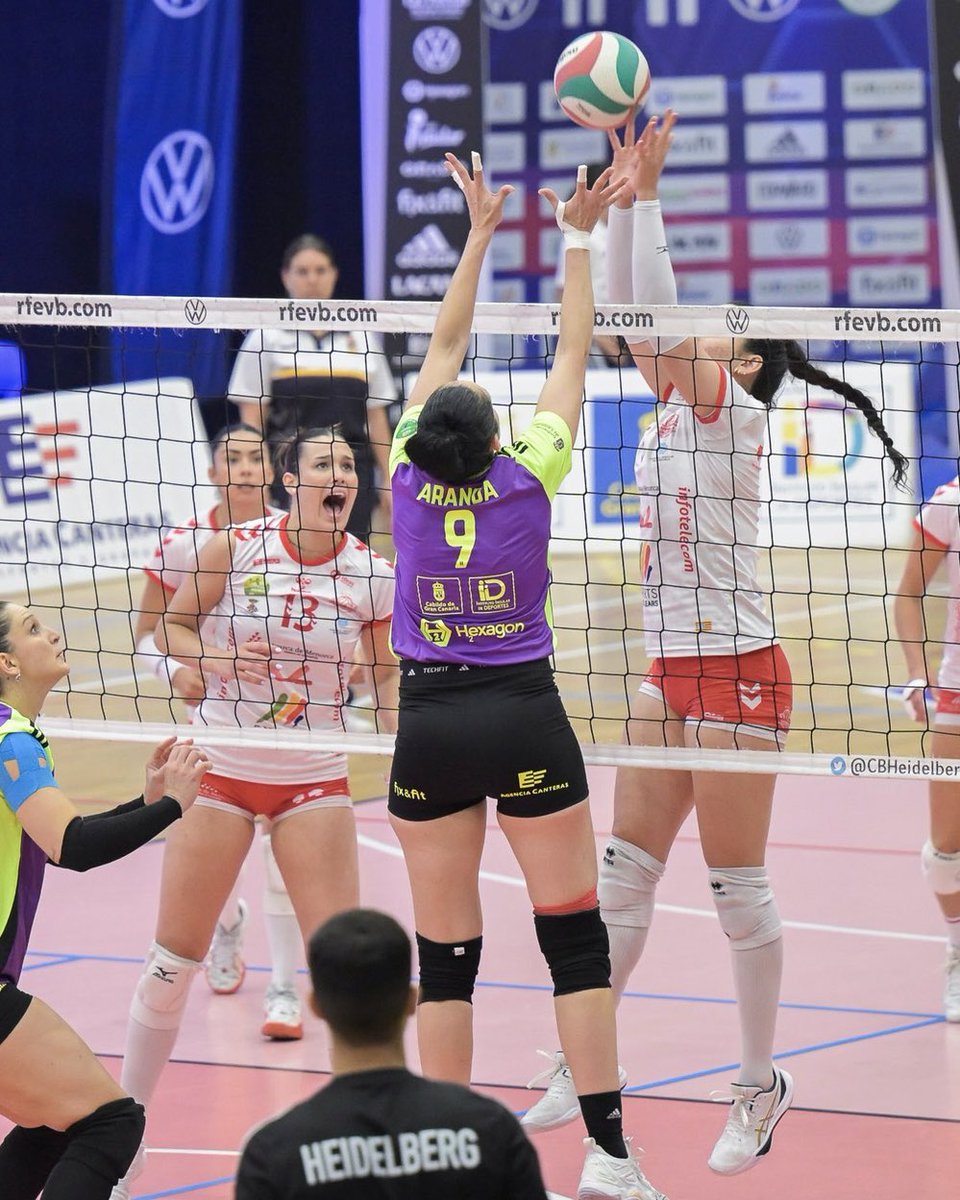 FVBIB (@fedvbib) on Twitter photo ✊🏽 Operació remuntada
🏆 La final de la Lliga Iberdrola viatja a Menorca i el <a href="/CVCIUTADELLA/">CLUB VOLEIBOL CIUTADELLA</a> necessita donar la volta al 0-2 en contra
🏟️ El Poli ha de ser clau per a que les menorquines igualin la sèrie
🗓️ Dissabte a les 17:30h
🗞️ voleibolib.net/noticia?id=164…
#VoleibolDeCaNostra ✊🏽 Operació remuntada
🏆 La final de la Lliga Iberdrola viatja a Menorca i el <a href="/CVCIUTADELLA/">CLUB VOLEIBOL CIUTADELLA</a> necessita donar la volta al 0-2 en contra
🏟️ El Poli ha de ser clau per a que les menorquines igualin la sèrie
🗓️ Dissabte a les 17:30h
🗞️ voleibolib.net/noticia?id=164…
#VoleibolDeCaNostra
