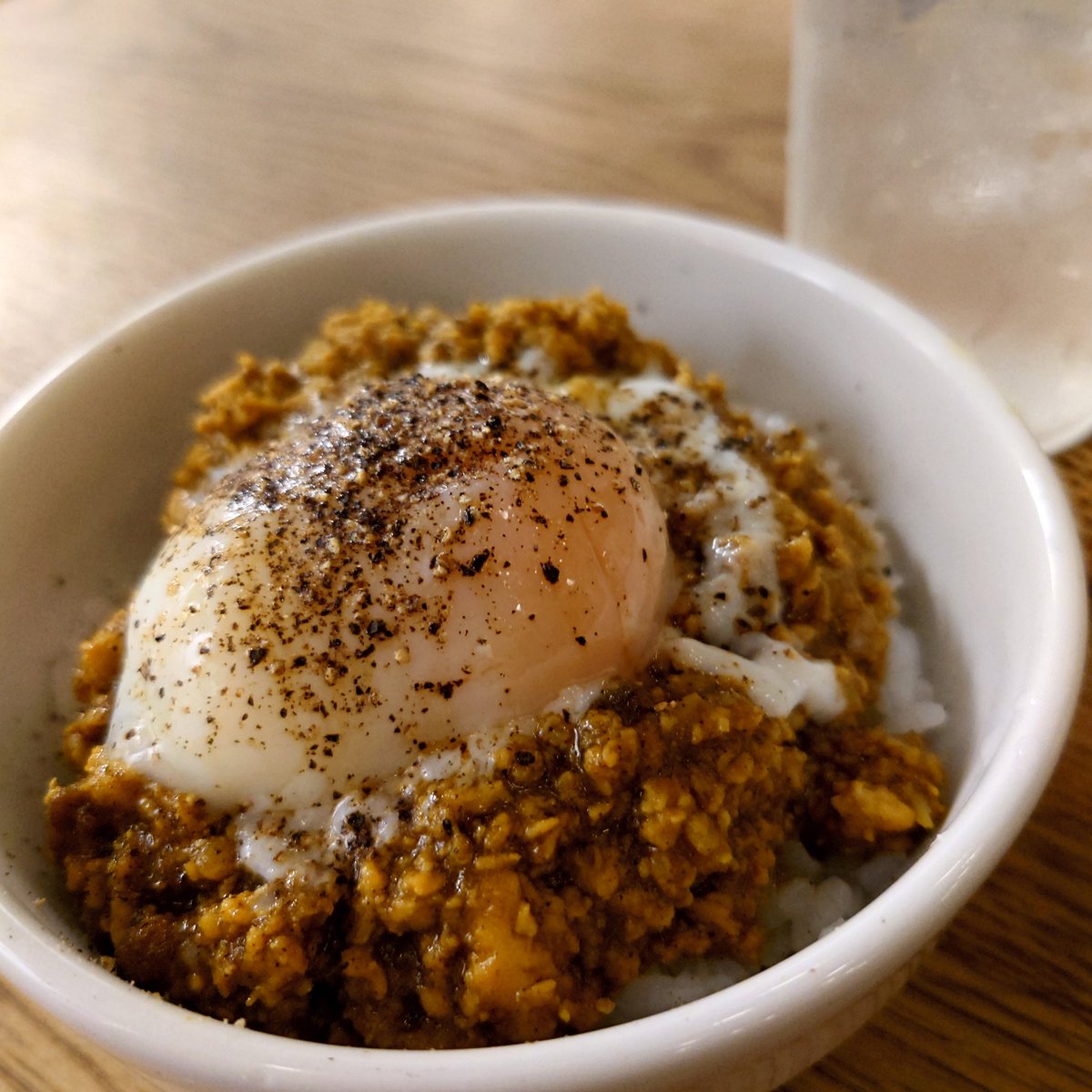 帰りしな、フダンで食べる〆のカレーうめえ！
#うめえ2025