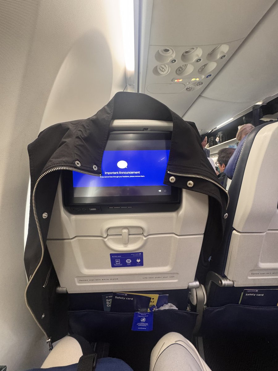 OMW to DC! 

Don’t be this person when you fly btw!
