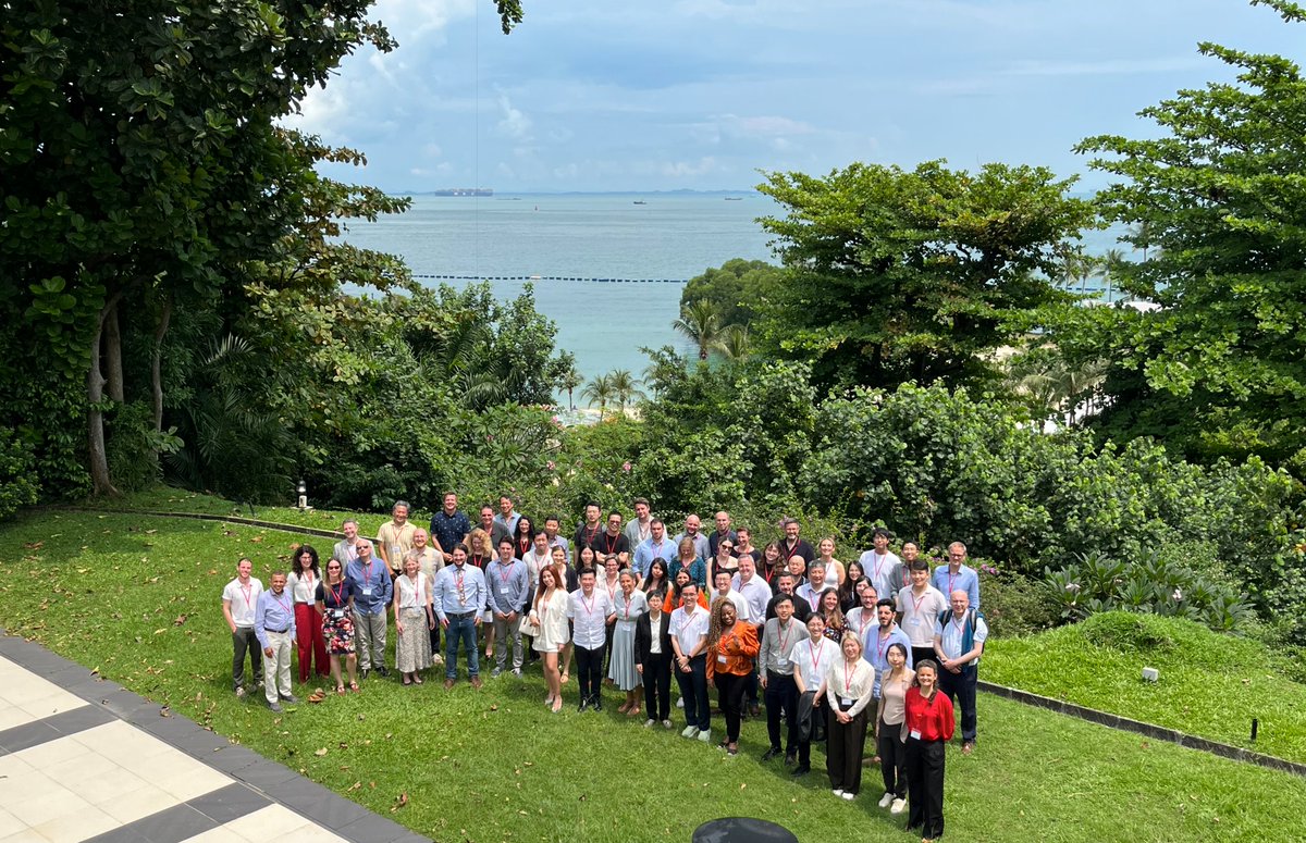 gyangMedIA's tweet image. #WellcomeLeap #DynamicResilience #meeting in #Singapore! 👏 

Amidst chaos, we are fortunate to have this research platform.

Thanks to Lynne Cox, Eva Ramos-Fernández and Alessandro Chioino! 👍
